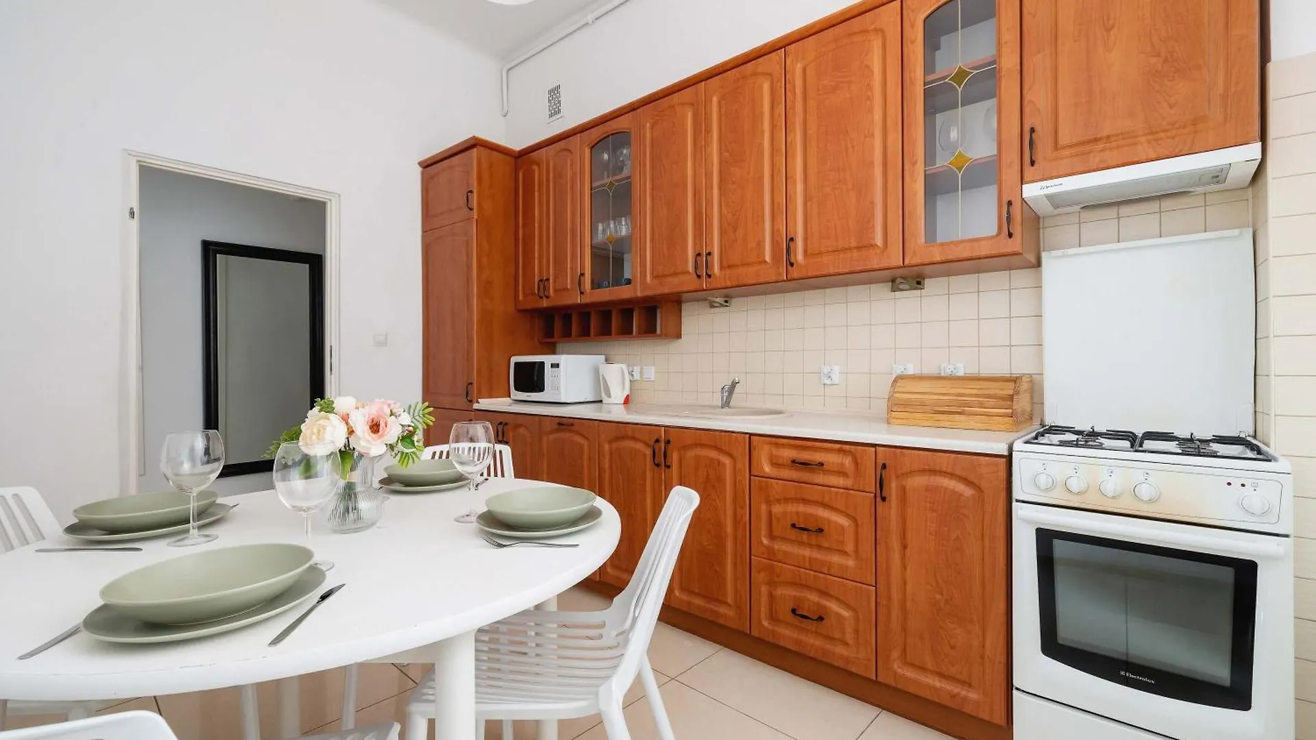 Apartment Apartament W Sercu Krakowa Z Dwoma Sypialniami By Rent Like Home